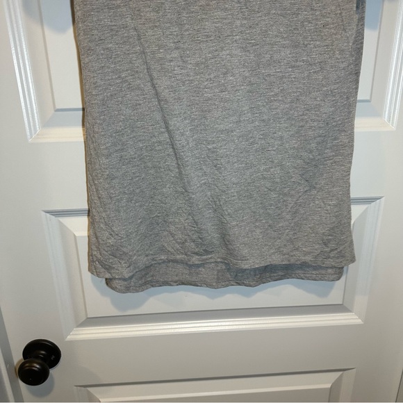 FRIENDS Grey Crew Neck Short Sleeve Central Perk Graphic Tee L - Picture 5 of 8